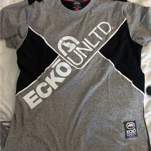 Ecko Unlimited Gray Tee with Black Neck Print